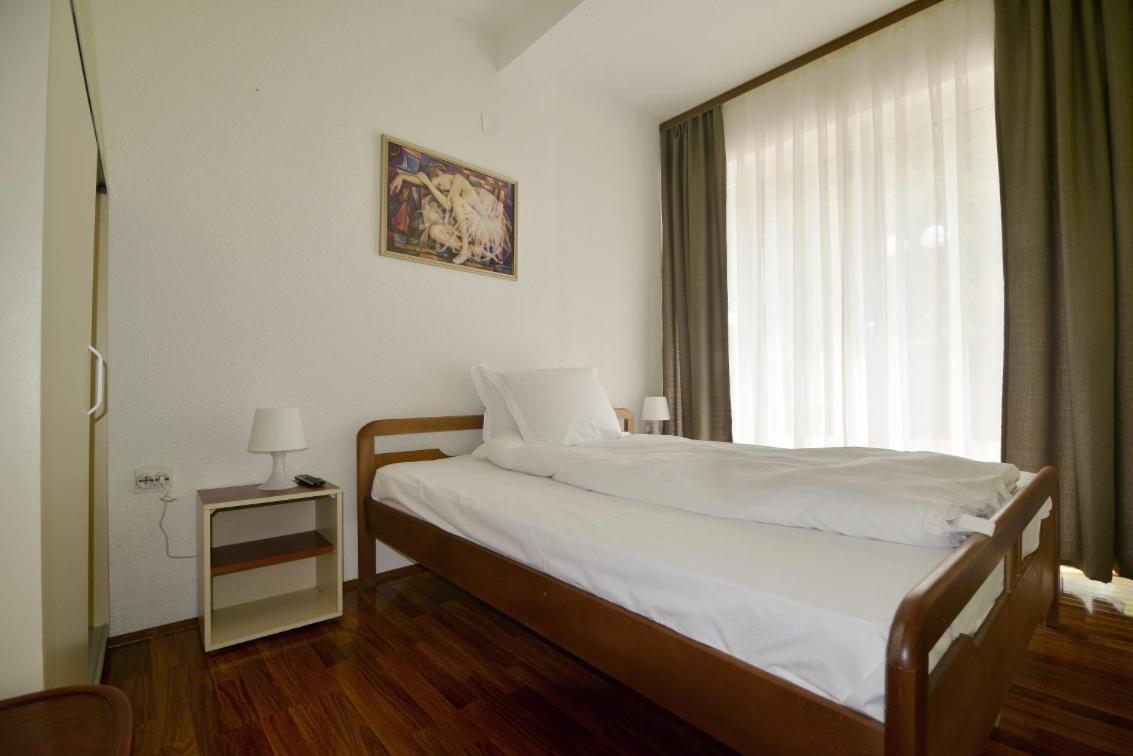Hotel Vilagora Krushevo Krusevo Exterior photo